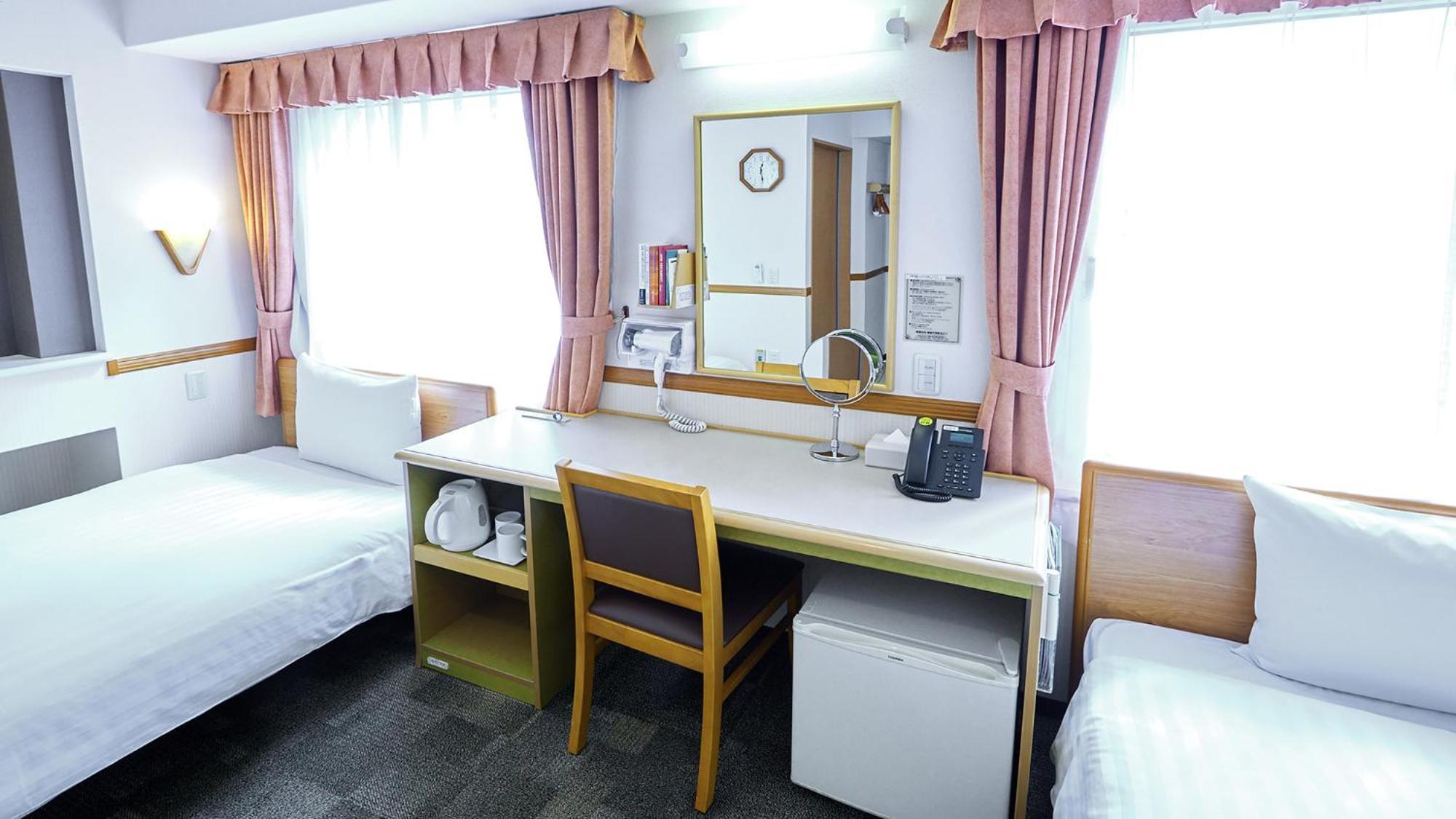Toyoko Inn Kokura-Eki Minami-Guchi Kitakyushu Ruang foto