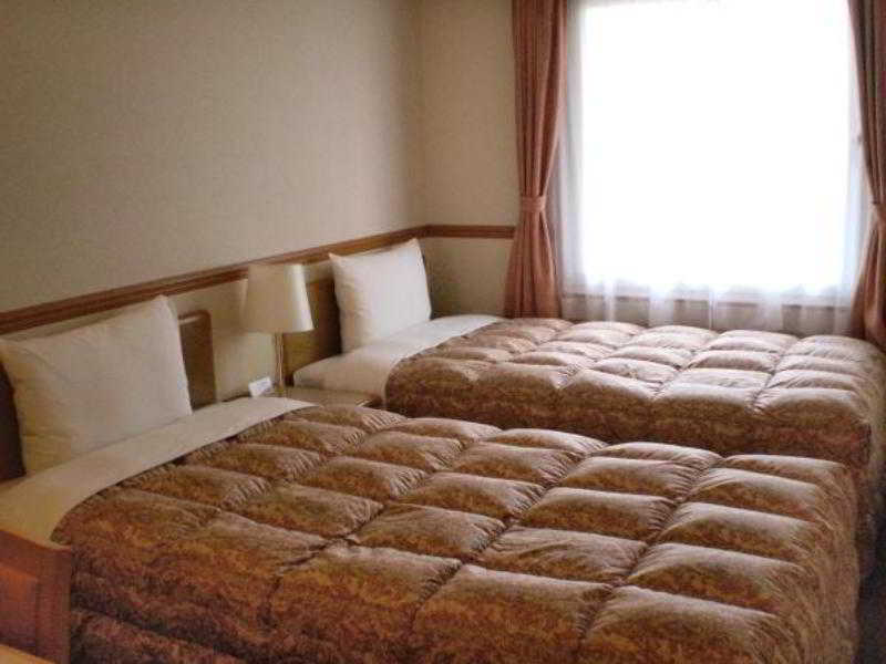 Toyoko Inn Kokura-Eki Minami-Guchi Kitakyushu Bagian luar foto